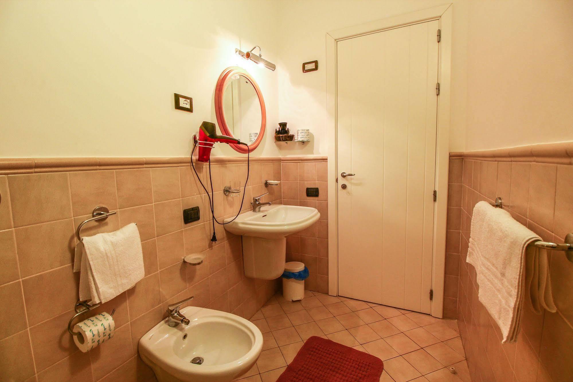 Hotel Paladini di Francia Lampedusa Esterno foto