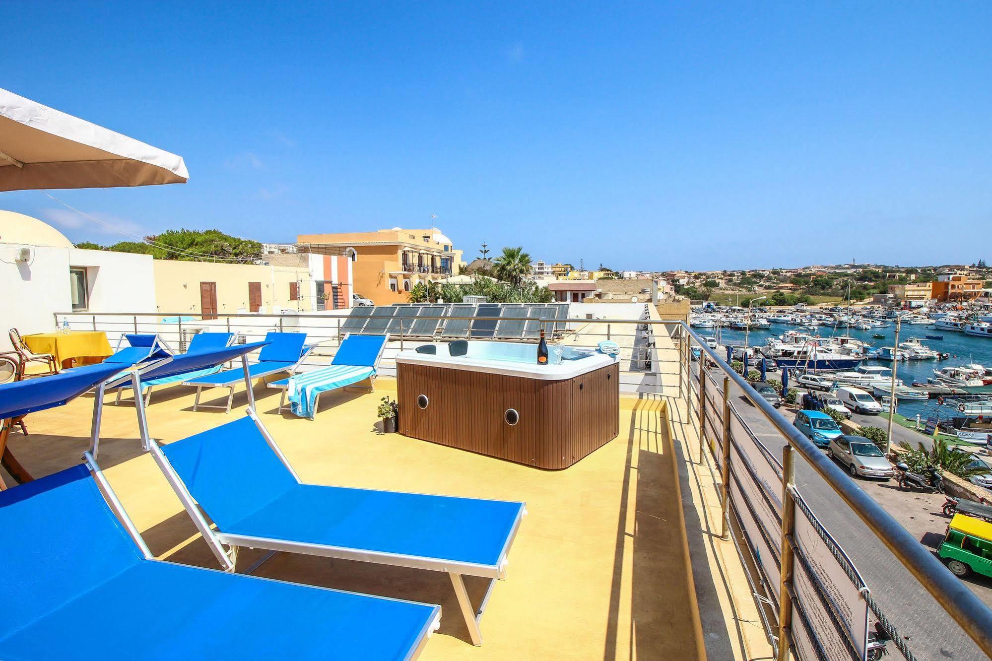 Hotel Paladini di Francia Lampedusa Esterno foto
